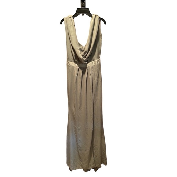 Asos Design Tall Bridesmaid Short Sleeved Cowl Front Maxi Dress Olive Size 6 NWT - Picture 1 of 8